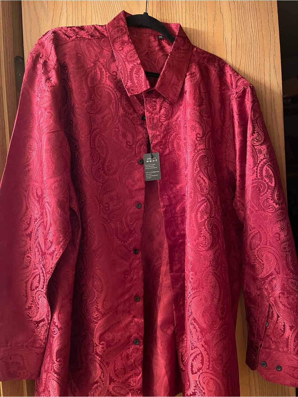 Men's Red Paisley Satin Casual Button-Down Shirt